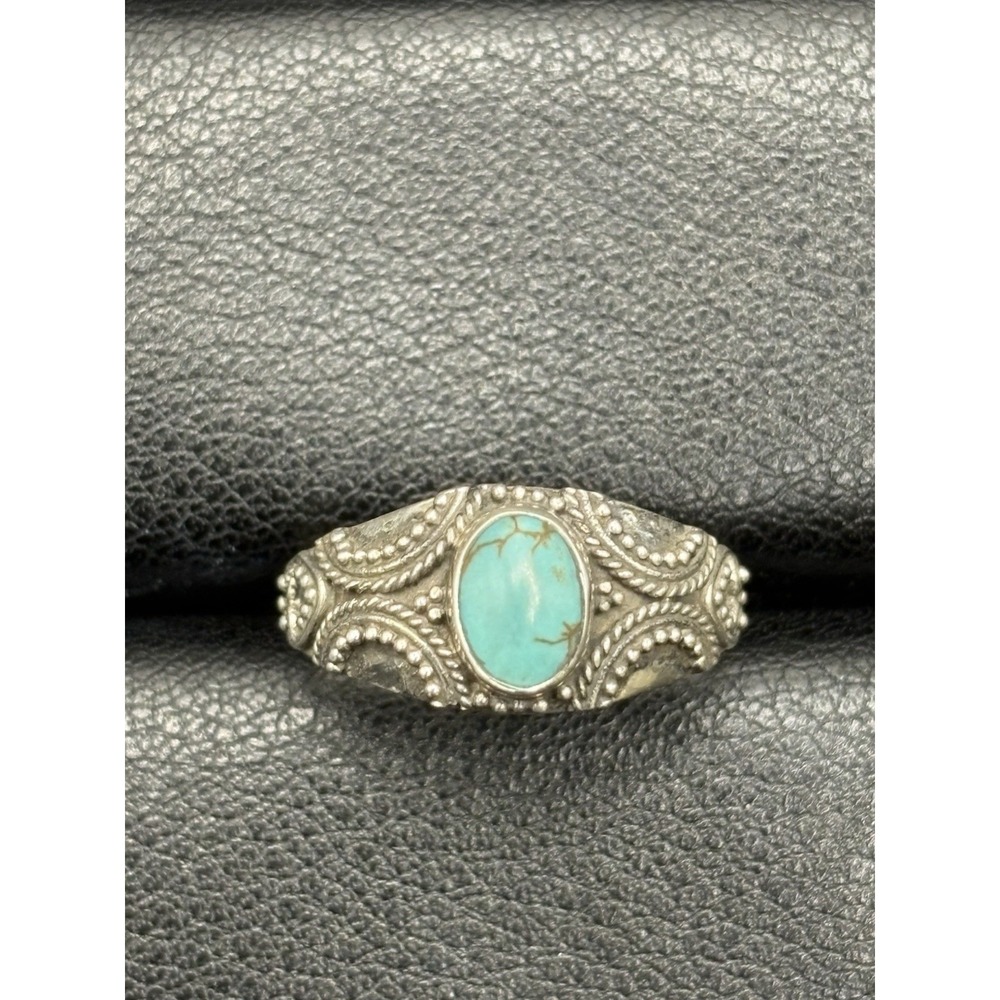 New Condition Sterling Silver Bali Turquoise Ring Size 7 G27